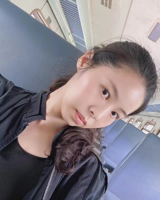 lu的第一张照片--武汉闪婚服务中心