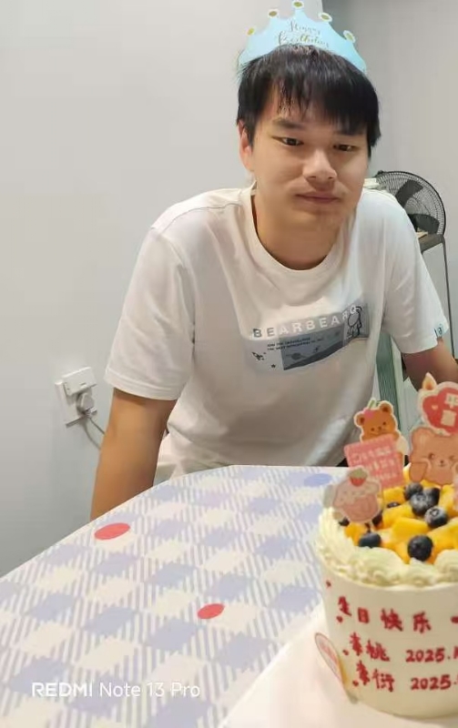 yan的第一张照片--武汉闪婚服务中心