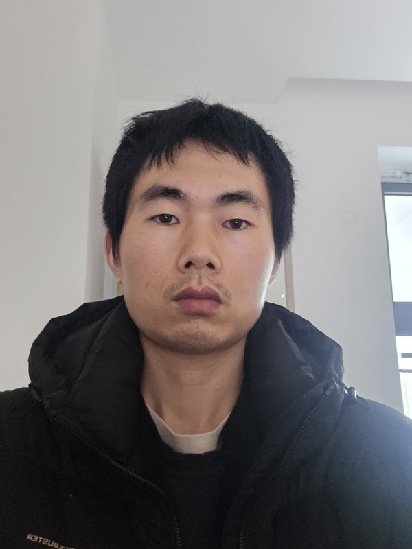 洛华晟的第三张照片--武汉闪婚服务中心